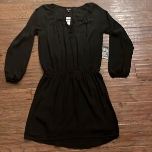 Express Lace Up V-Neck Long Sleeve Dress